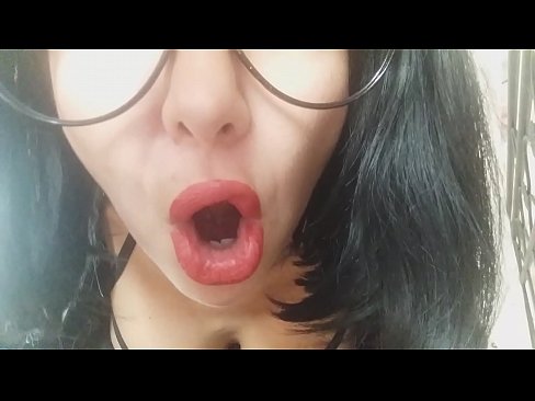 ❤️ Querida, a túa madrastra non te deixa ir hoxe á escola... necesitote demasiado... ❤️ Vídeo anal en nós ❌